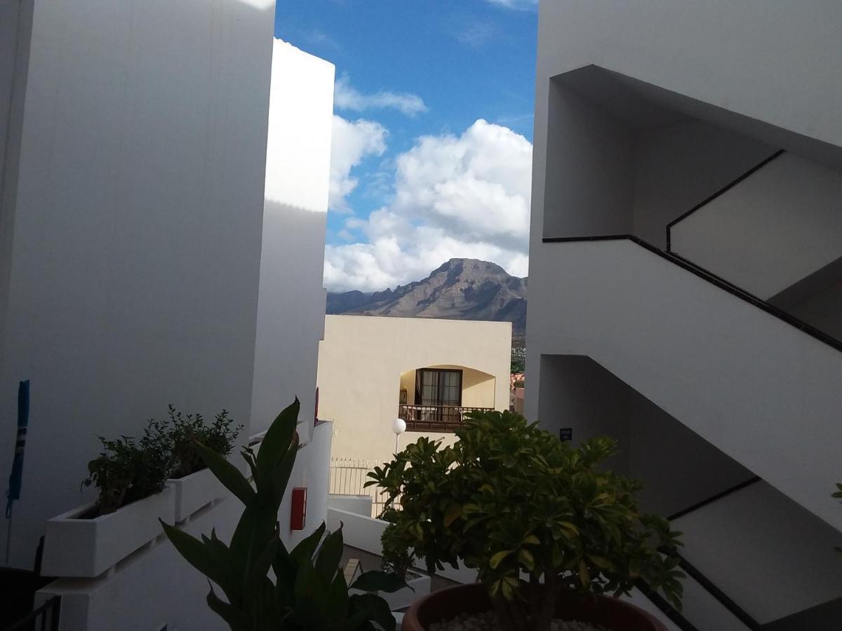 Beach 400Mtr, Top Of Mountain With Spectacular Surround View 200Mtr Los Cristianos (Tenerife) Exterior foto
